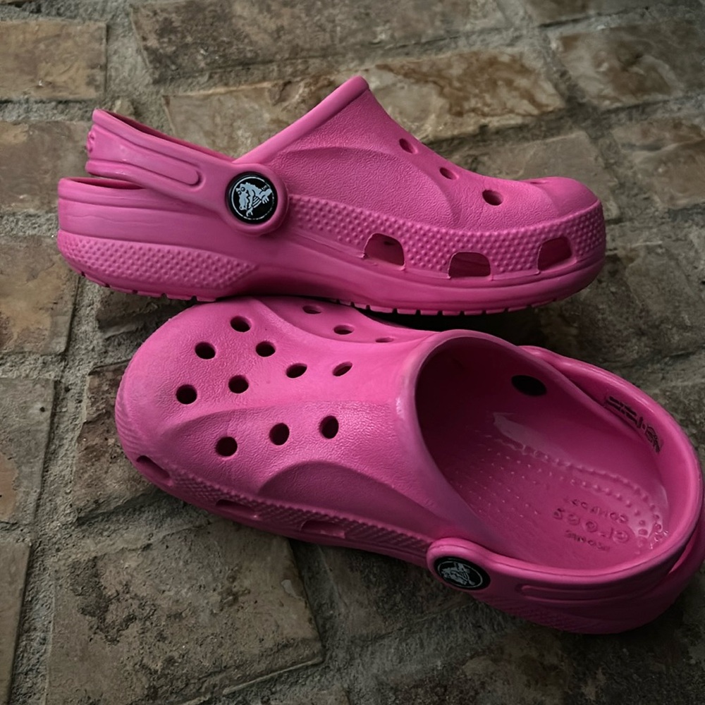 Girls crocs size 11